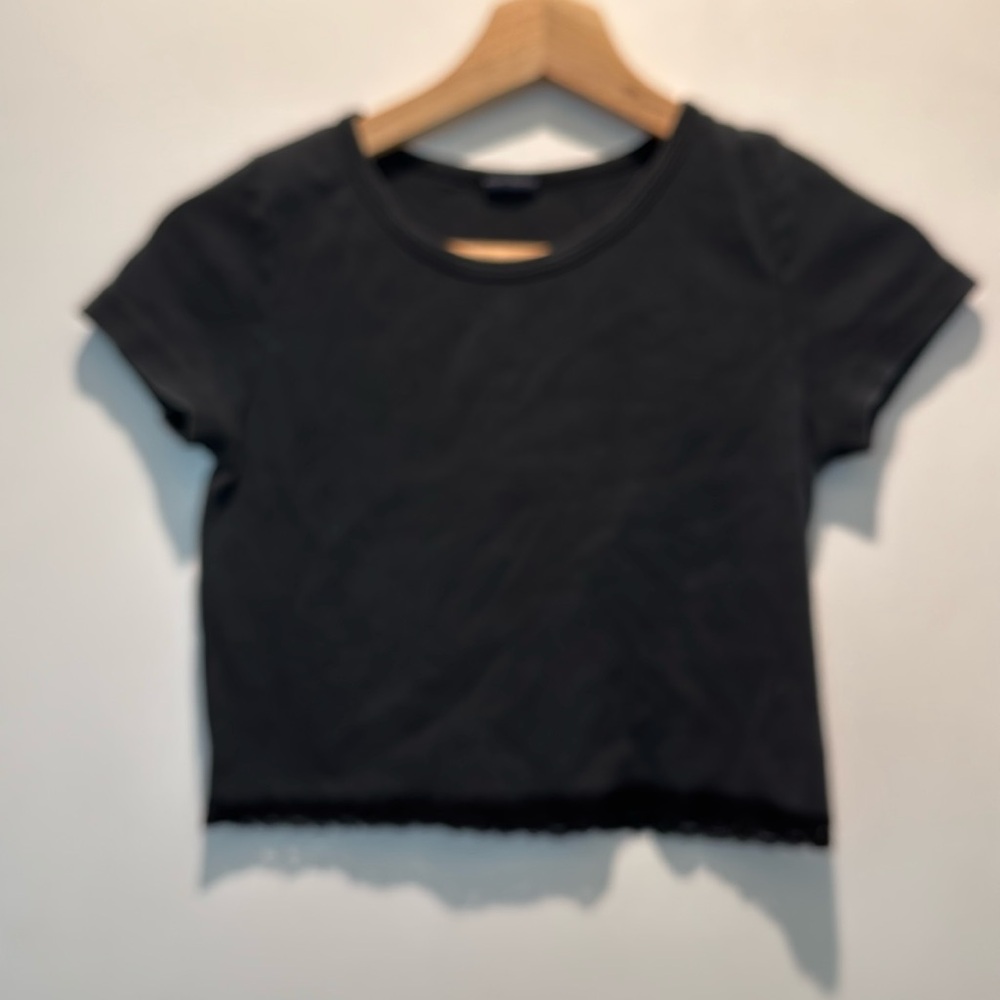 Brandy Melville Cropped Tee